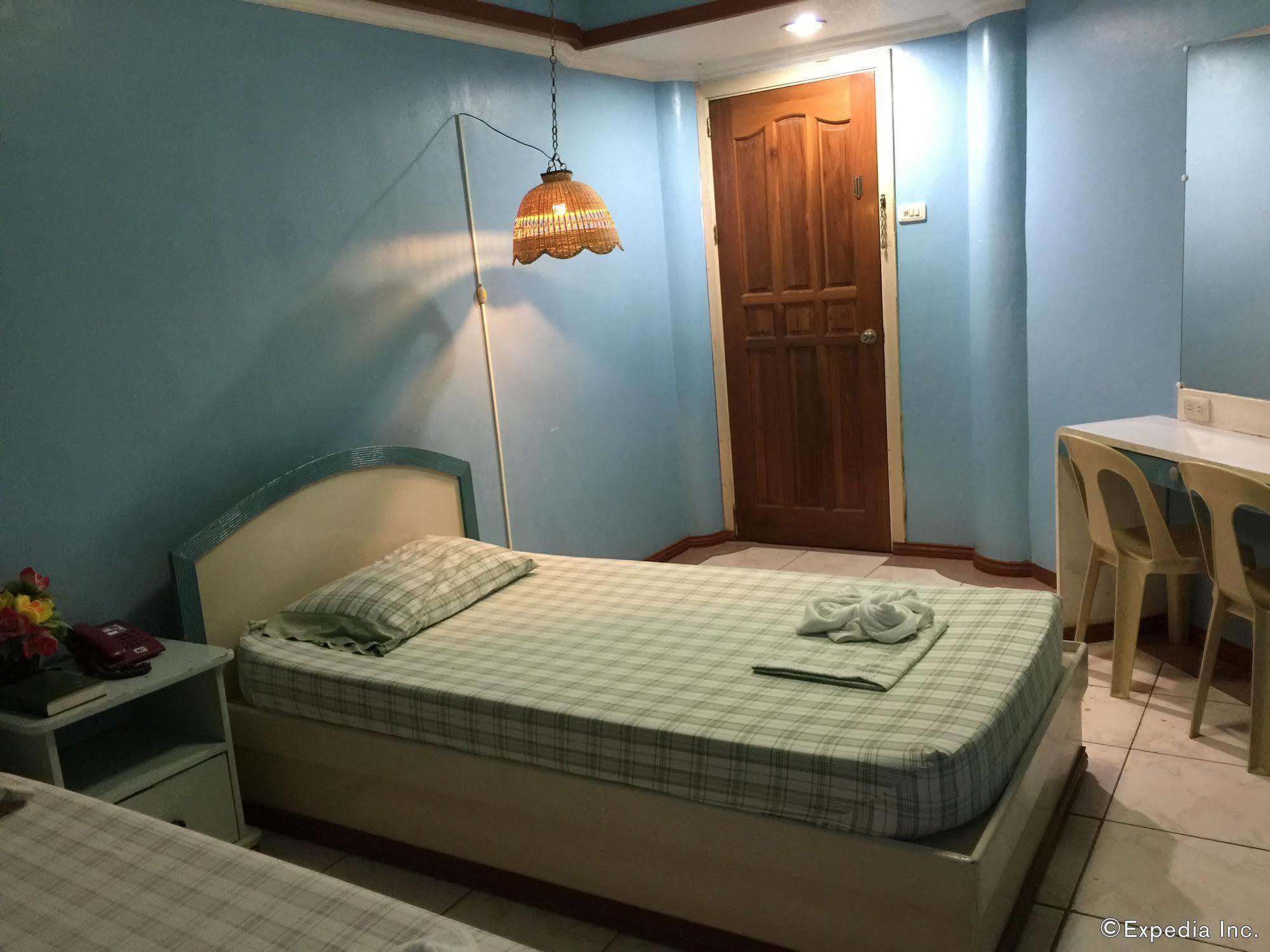 Buen Bella Pension House Tagbilaran Extérieur photo